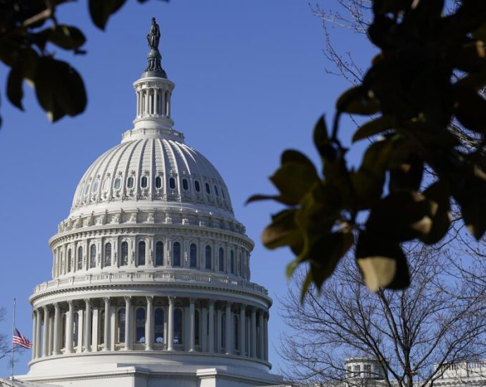 barabak:-here’s-why-the-redistricting-fight-is-raging.-and-why-it-may-be-moot