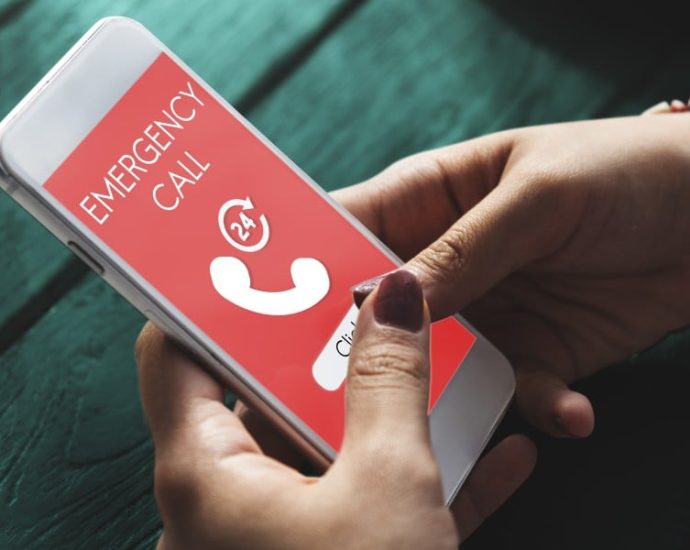 firewall-upgrade-linked-to-three-deaths-after-australian-telco-cut-off-emergency-calls