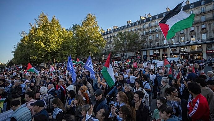 thousands-march-in-paris-for-recognition-of-palestinian-state