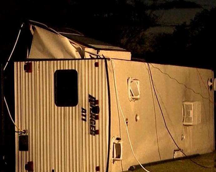 possible-tornado-reported-in-texas
