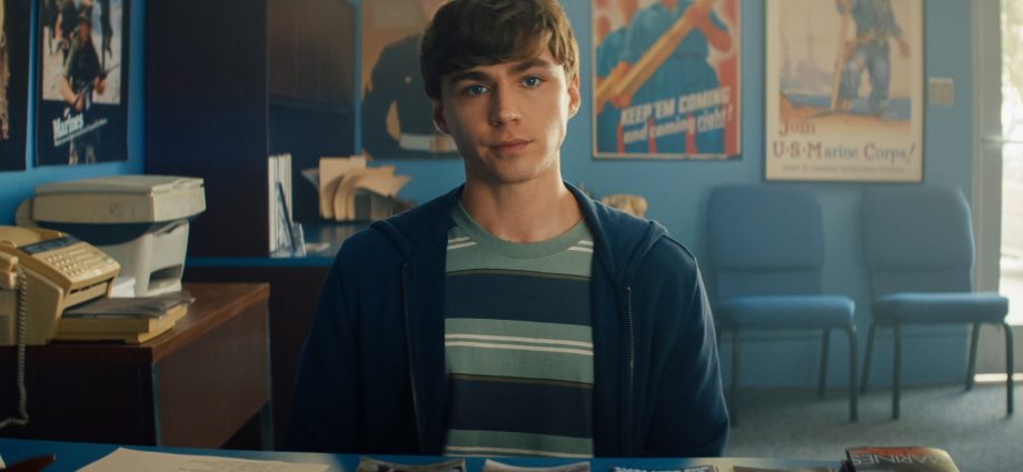 netflix-drops-first-trailer-for-‘boots’,-a-gritty-and-queer-coming-of-age-story