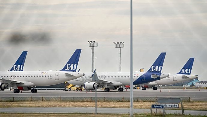 copenhagen-airport-flights-halted-after-drone-sightings