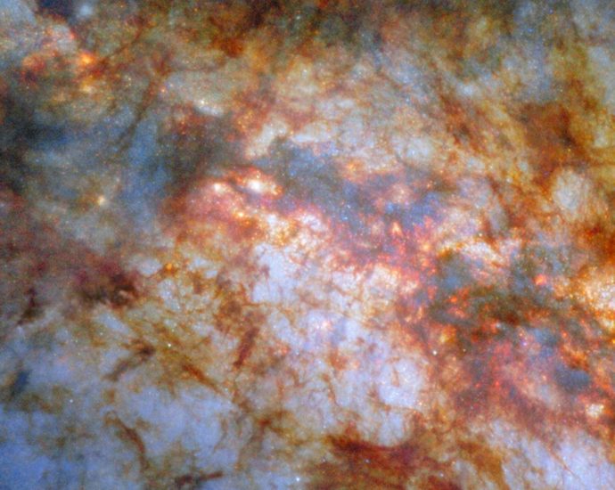 Hubble Images Celestial Cigar’s Smoldering Heart