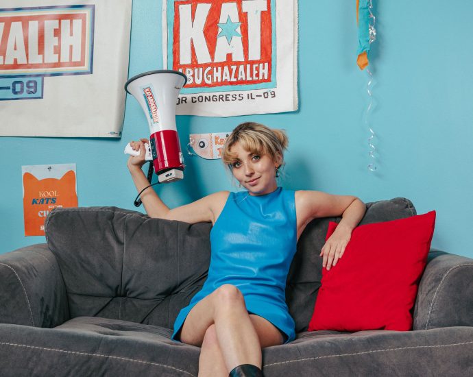 she-fought-the-far-right-online-for-years.-now-she-wants-to-do-it-in-congress