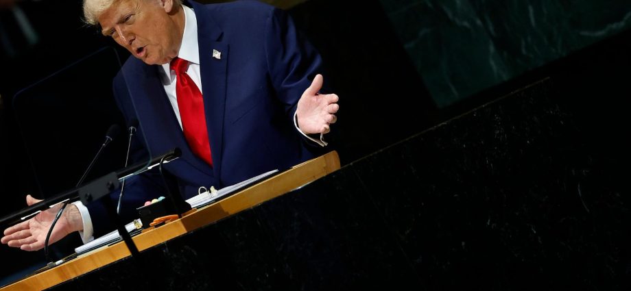 the-traitor’s-“embarrassing”-un-speech-shocks-critics