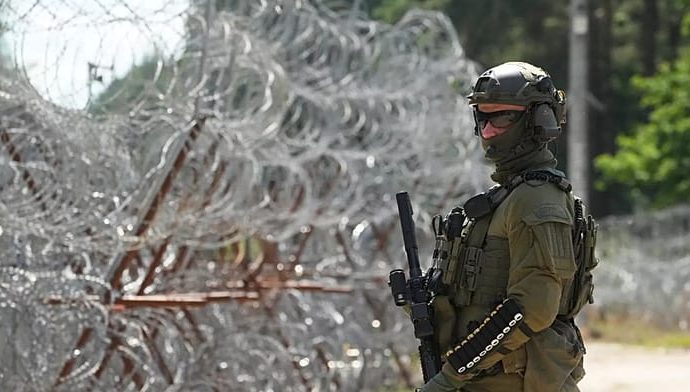 poland-to-reopen-border-with-belarus-after-nearly-two-week-closure,-pm-tusk-says