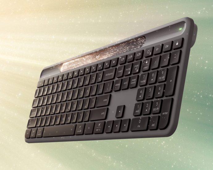 solar-flair:-logitech’s-k980-signature-slim-keyboard-runs-on-rays