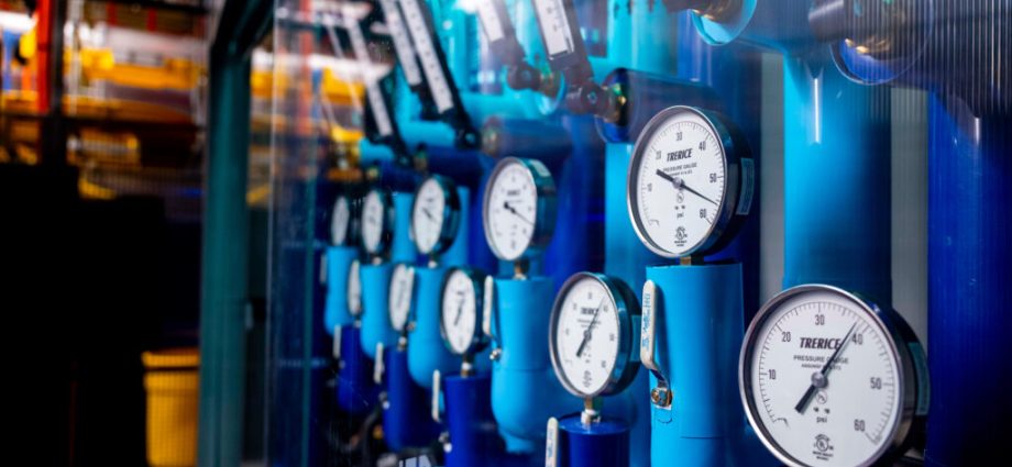 how-much-water-and-energy-do-data-centers-consume?-a-new-jersey-bill-demands-answers.