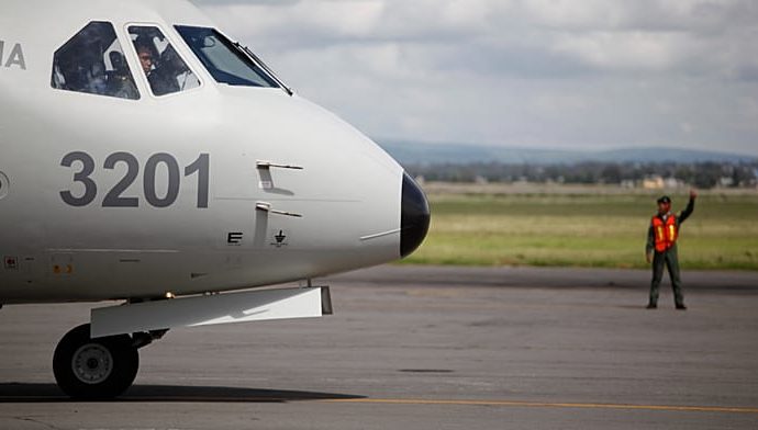 spanish-defence-minister’s-plane-hit-by-gps-‘disturbance’-over-russian-enclave