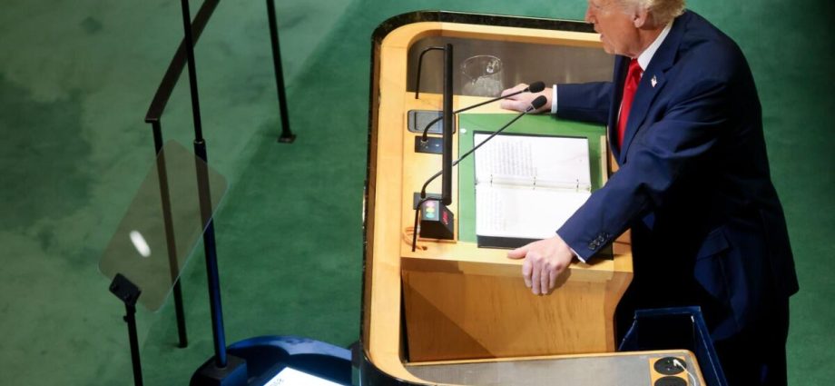 the-traitor-denies-climate-change-and-twists-facts-in-un.-speech