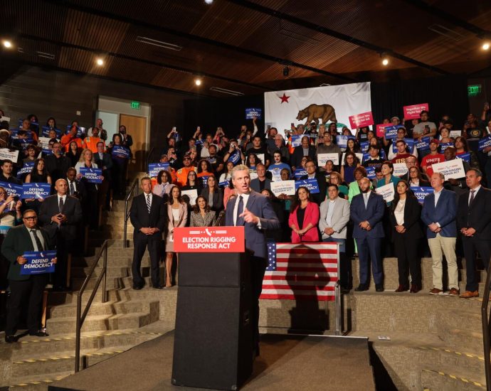 barabak:-who’s-winning-the-redistricting-fight?-here’s-how-to-read-the-polls