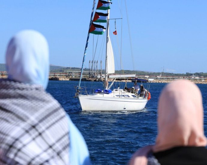 spain-joins-italy-in-deploying-navy-ship-to-assist-gaza-aid-flotilla