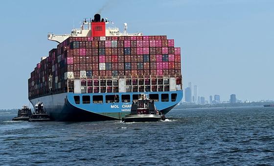 shipping-faces-‘stormy-seas’-as-trade-slows-and-costs-rise
