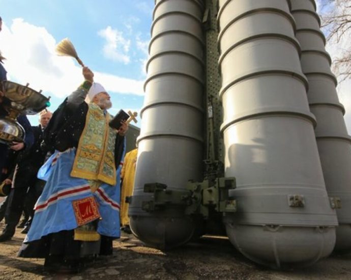 “lord-and-military-records”:-russia’s-new-“holy”-app-collects-users’-personal-details