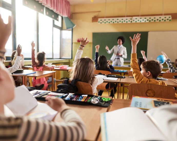 oklahoma-education-chief-abruptly-quits-to-join-group-planning-to-“destroy”-teachers’-unions