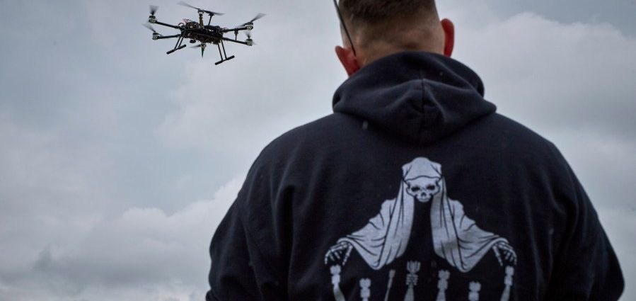 european-defense-ministers-are-holding-‘drone-wall’-talks-as-airspace-violations-mount