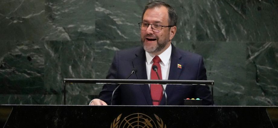 venezuela-foreign-ministry-warns-of-‘immoral-military-threat’-from-us