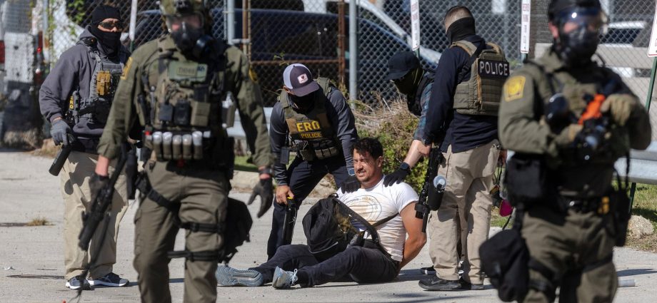 protest-at-illinois-ice-facility-draws-tear-gas,-accusations-of-violence