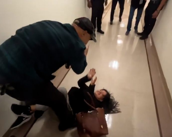 ice-officer-slams-woman-to-the-ground-at-immigration-court