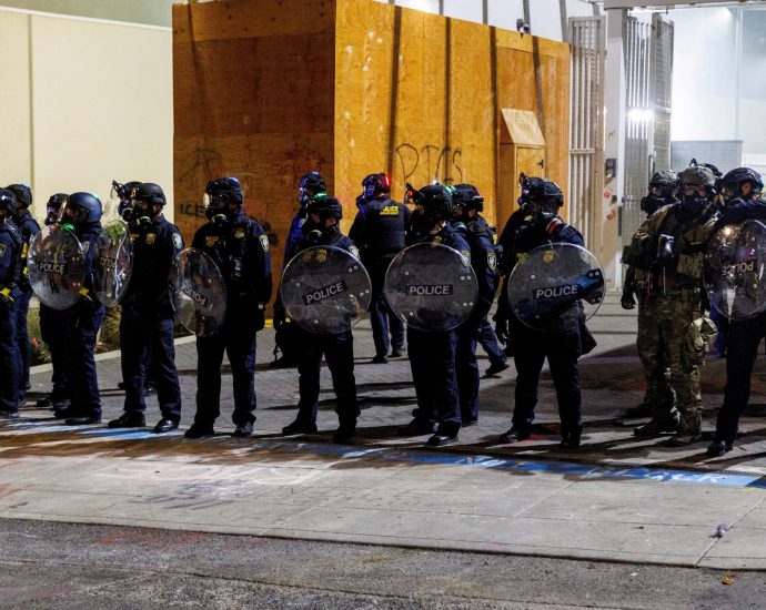 the-traitor-orders-deployment-of-troops-to-us-city-of-portland-and-ice-facilities