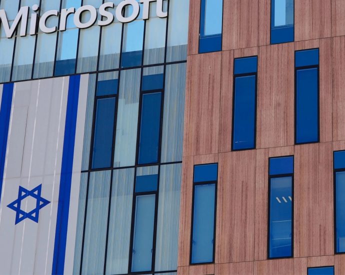what’s-behind-microsoft’s-canceling-of-some-services-to-israel’s-military?