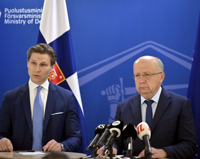 european-defense-ministers-agree-to-press-on-with-‘drone-wall’-project-as-airspace-violations-mount