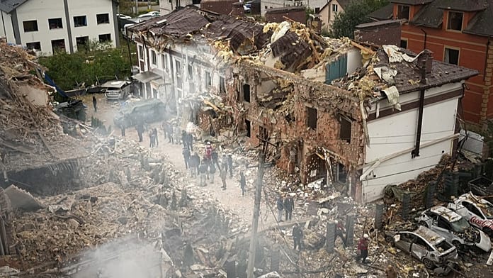 at-least-four-people-killed-as-russia-launches-major-overnight-offensive-on-the-ukrainian-capital