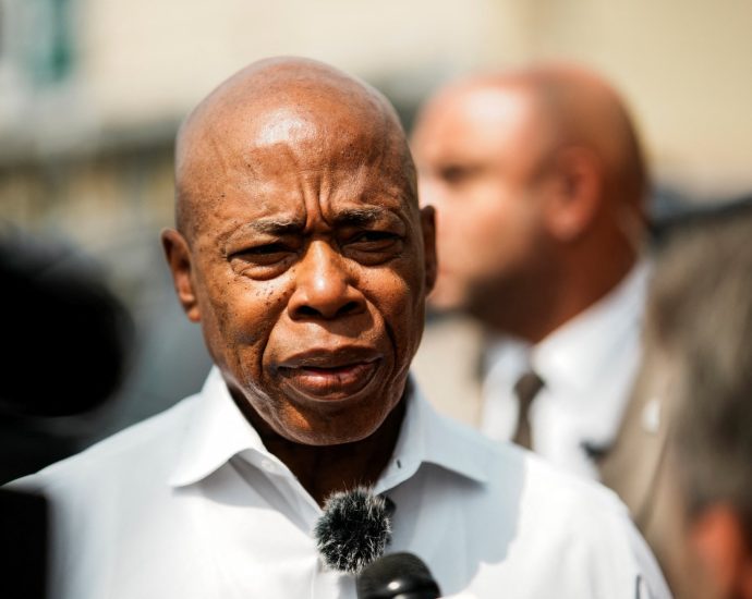 new-york-city-mayor-eric-adams-says-he-won’t-seek-re-election