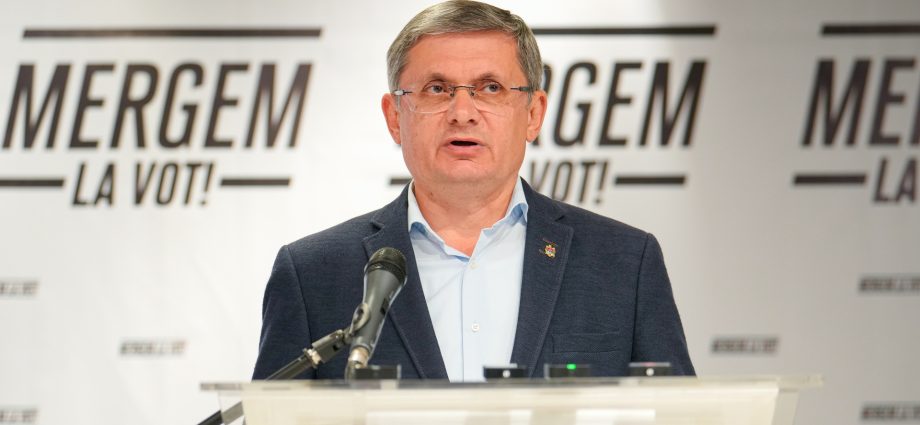 pro-eu-party-leads-in-moldovan-election-despite-russian-interference-allegations