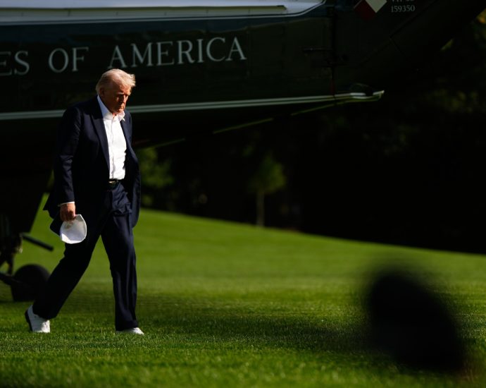 the-traitor-to-meet-republican,-democratic-leaders-as-us-gov’t-shutdown-looms