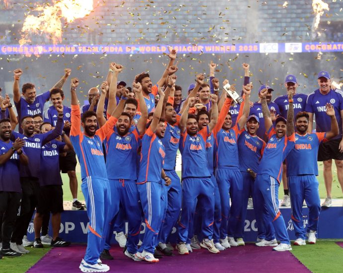 pm-modi-invokes-conflict-with-pakistan-after-india’s-asia-cup-cricket-win