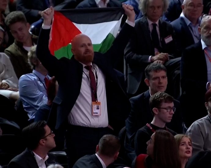 pro-palestinian-protester-interrupts-uk-finance-minister’s-speech