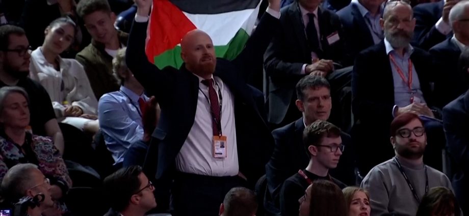 pro-palestinian-protester-interrupts-uk-finance-minister’s-speech