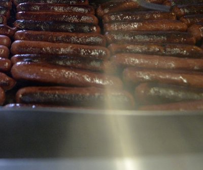 hillshire-recalls-58m-pounds-of-‘meat-on-stick’-food-items-over-wood-contamination