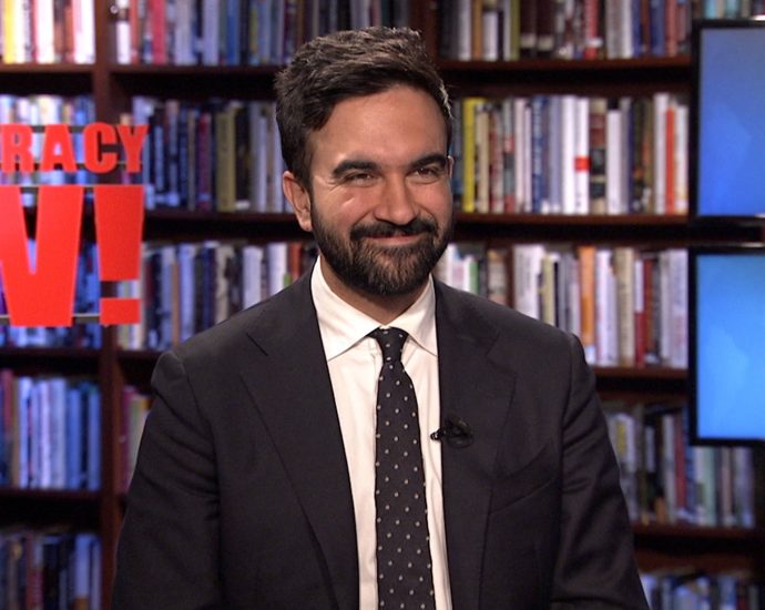 zohran-mamdani-on-historic-nyc-mayoral-run-&-the-traitor’s-meddling-in-election-as-eric-adams-drops-out