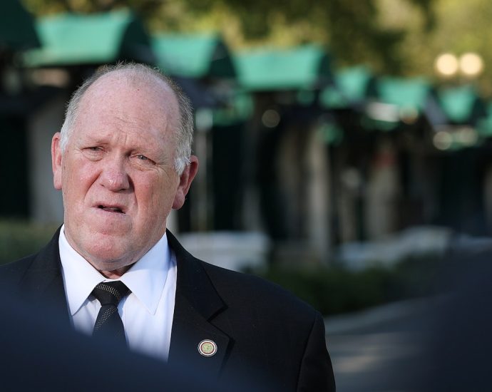 tom-homan’s-defense-on-$50k-bribe-crumbles-as-exact-timeline-revealed