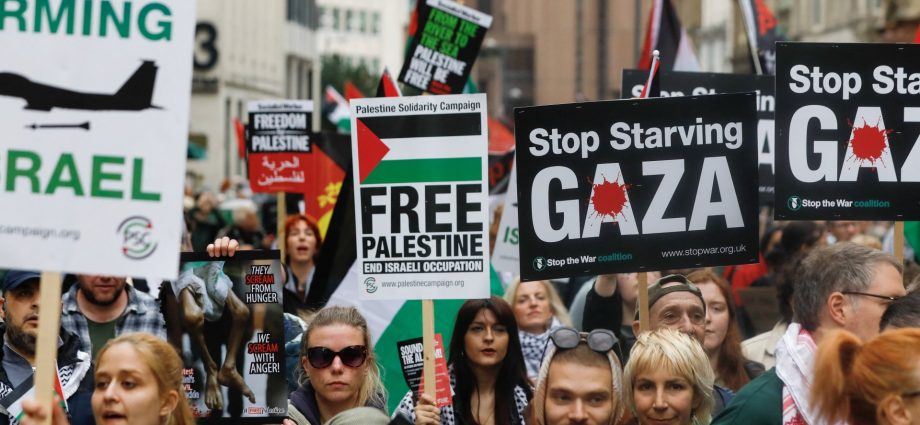 uk-labour-party-members-vote-to-recognise-gaza-genocide-at-conference
