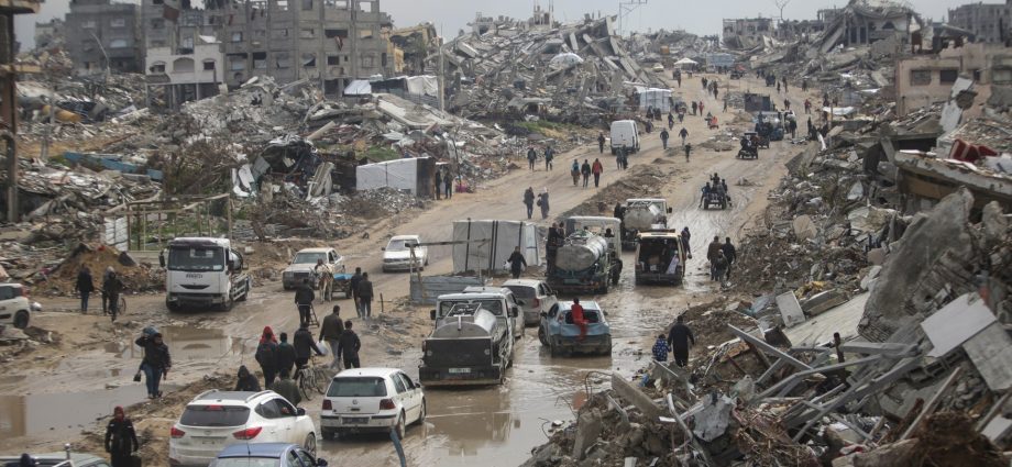 the-traitor’s-gaza-peace-plan-welcomed-by-arab-and-islamic-countries,-the-west