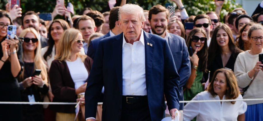 As government shutdown draws closer, congressional leaders will meet The Traitor