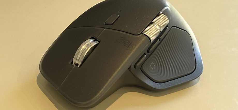 logitech’s-mx-master-4-mouse-buzzes-with-haptic-feedback-but-lacks-lefty-love