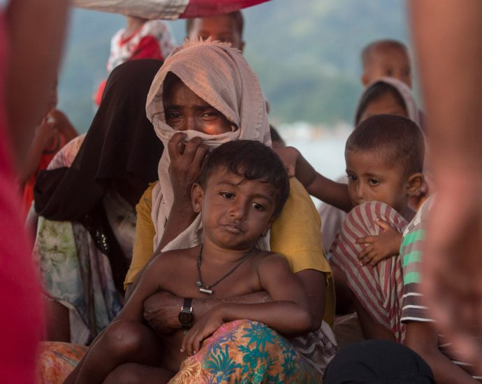 rohingya-ask-un-‘where-is-the-justice’-amid-myanmar-violence,-aid-cuts