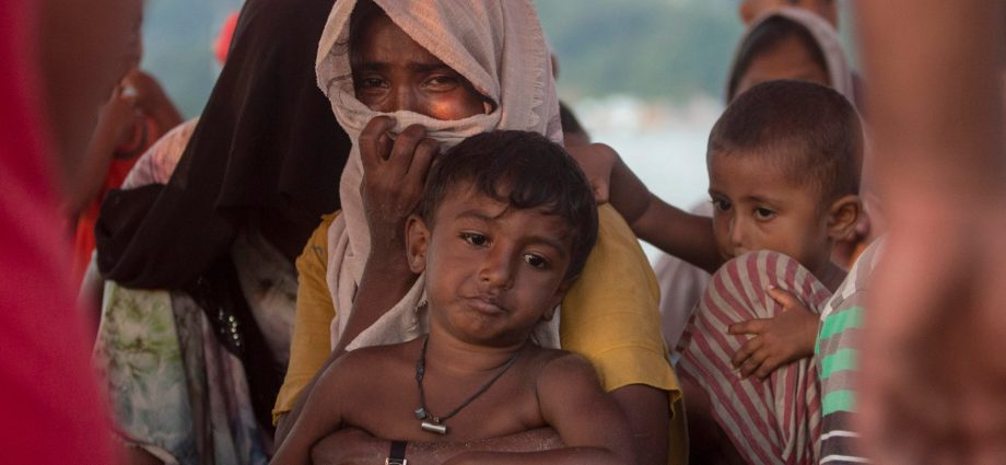 rohingya-ask-un-‘where-is-the-justice’-amid-myanmar-violence,-aid-cuts