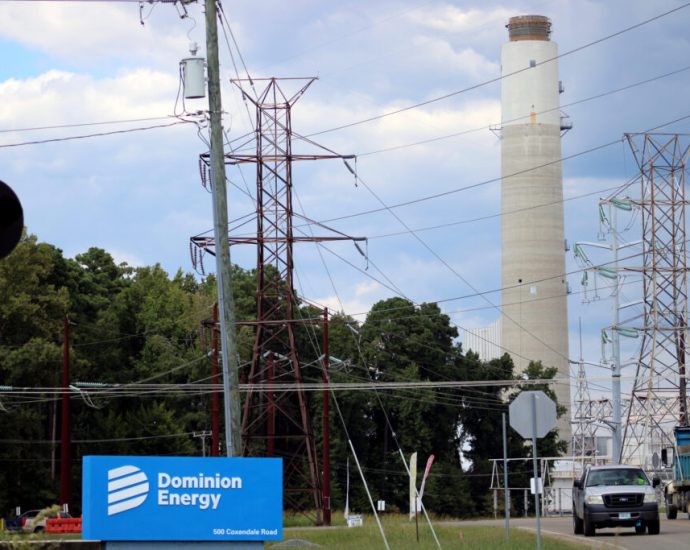 virginia-could-show-how-to-manage-data-center-growth.-so-far,-it’s-a-case-study-in-stalling-legislation