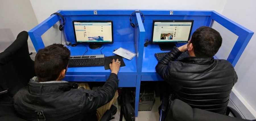 un-appeals-to-the-taliban-to-restore-internet-access-across-afghanistan
