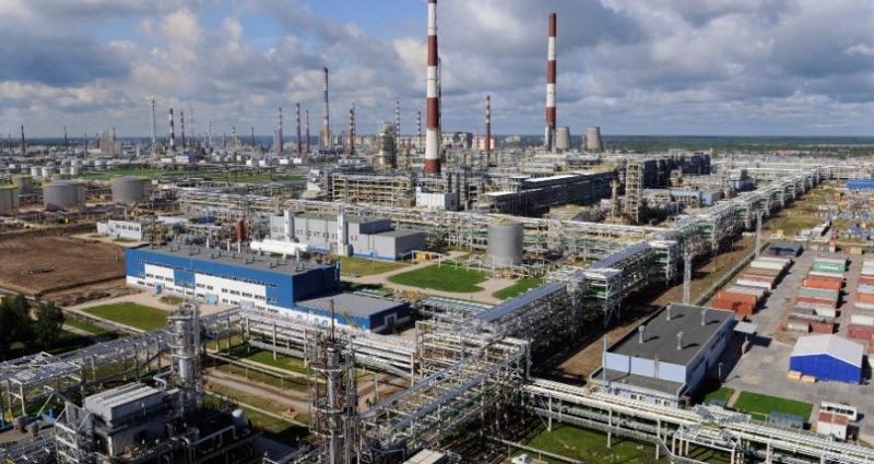 russia’s-38%-refinery-shutdown-forces-a-9-month-fuel-import-crisis