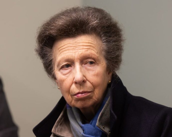 british-princess-visits-kyiv-to-draw-attention-to-ukrainian-kids-russia-killed-or-deported