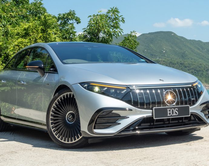 One Of The Most Expensive Electric Vehicles Shows What’s Wrong With Luxury EVs