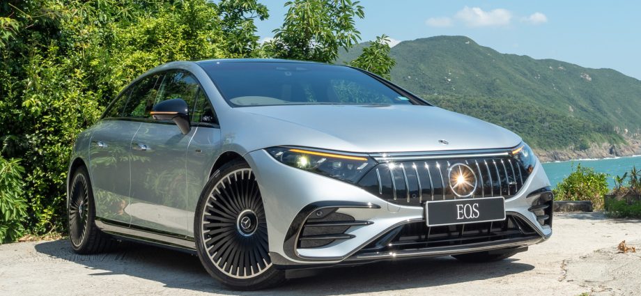 One Of The Most Expensive Electric Vehicles Shows What’s Wrong With Luxury EVs