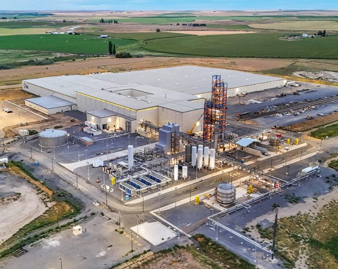 sila-begins-automotive-scale-silicon-anode-production-to-boost-domestic-ev-battery-supply-chain