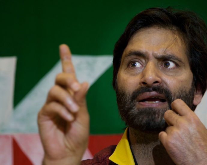 yasin-malik,-kashmir’s-best-known-separatist,-an-indian-intelligence-asset?